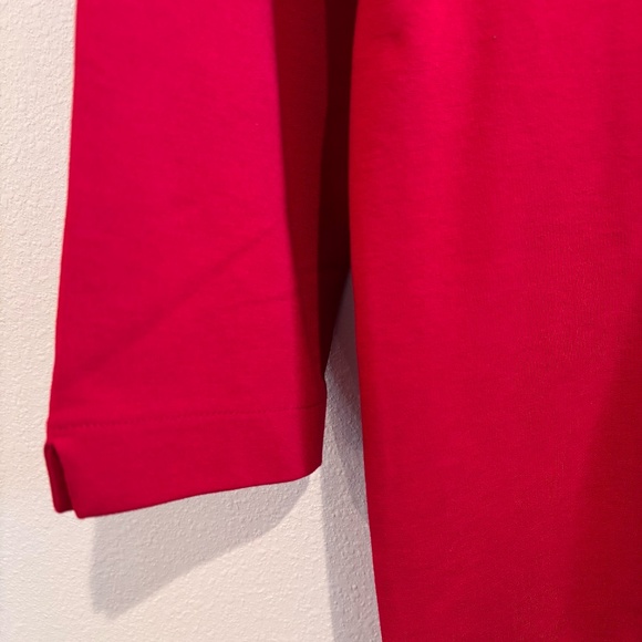 NWT Ann Taylor Factory 3/4 Sleeve Red SZ M Blouse V-Neck - Picture 3 of 9